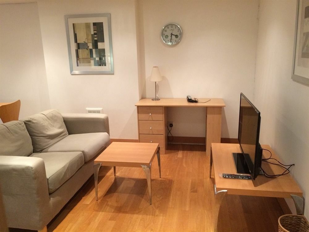 Paddington Southwick Street Apartments Лондон Экстерьер фото
